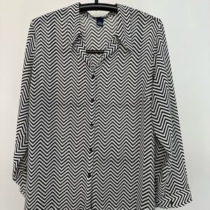 Black and white button down blouse